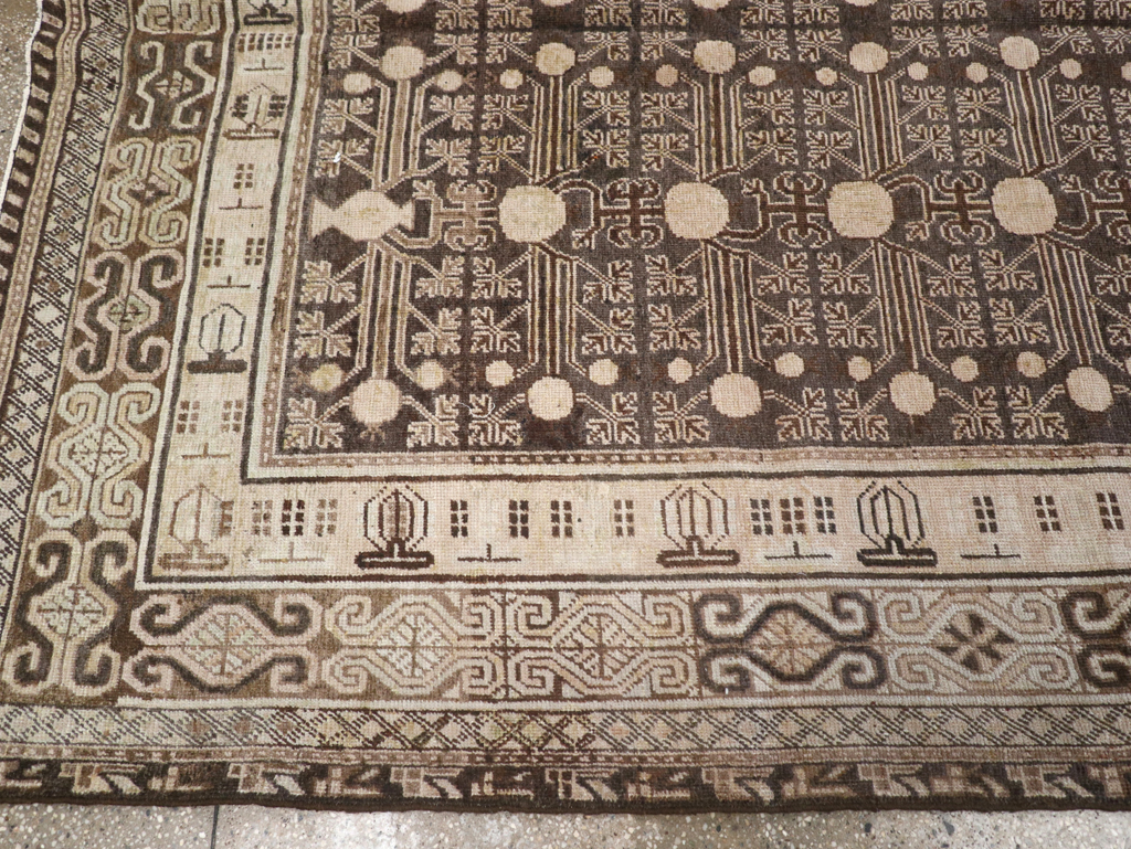 Antique East Turkestan Khotan Rug, No.13824 - Staging