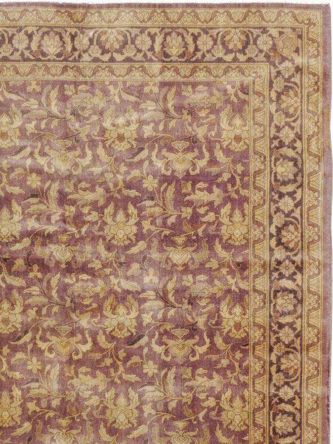 Vintage Indian Lahore Carpet, No.13838 - Staging