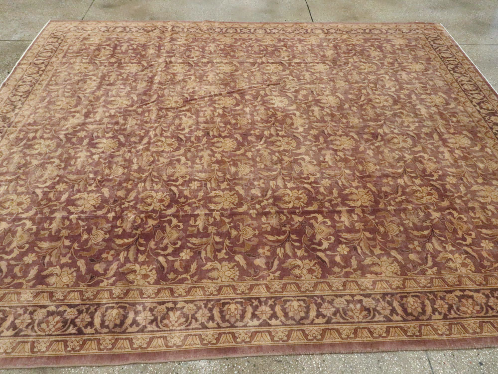 Vintage Indian Lahore Carpet, No.13838 - Staging