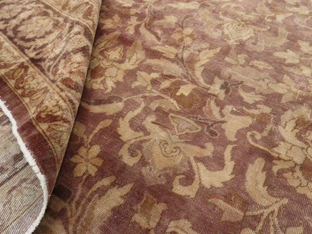 Vintage Indian Lahore Carpet, No.13838 - Staging