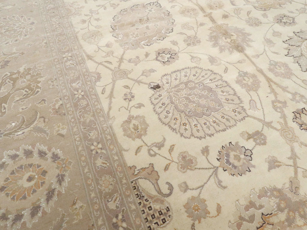 Vintage Persian Tabriz Carpet, No.13844 - Staging