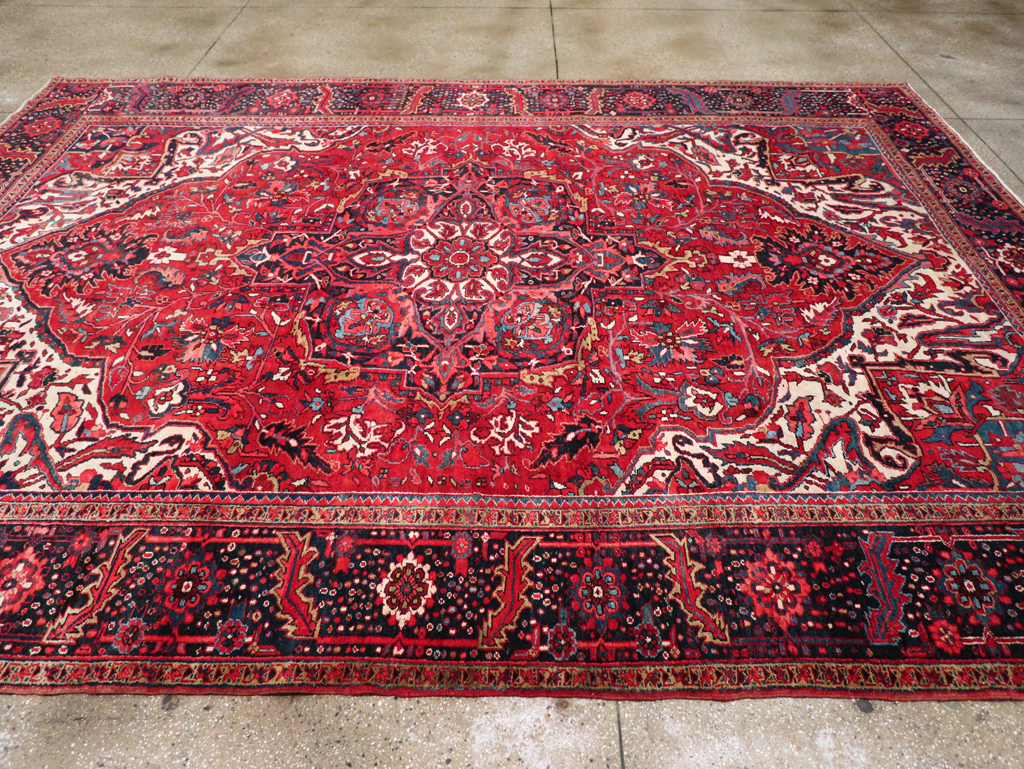 Vintage Persian Heriz Room Size Carpet, No.13870 - Staging
