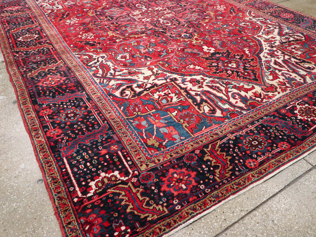 Vintage Persian Heriz Room Size Carpet, No.13870 - Staging