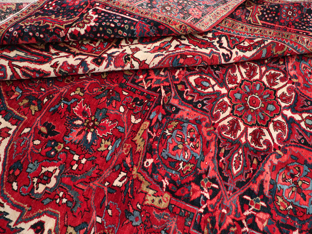 Vintage Persian Heriz Room Size Carpet, No.13870 - Staging