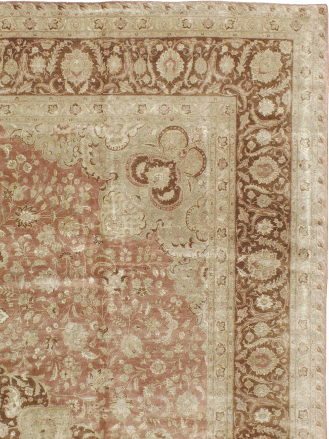 Vintage Persian Tabirz Carpet, No.13901 - Staging
