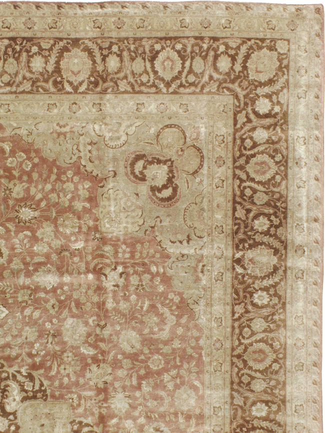Vintage Persian Tabirz Carpet, No.13901 - Staging