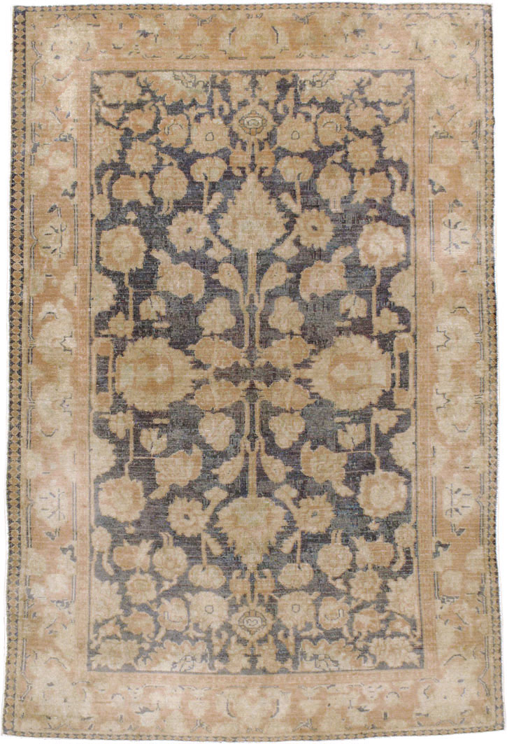 Antique Indian Agra Carpet, No.13970 - Staging