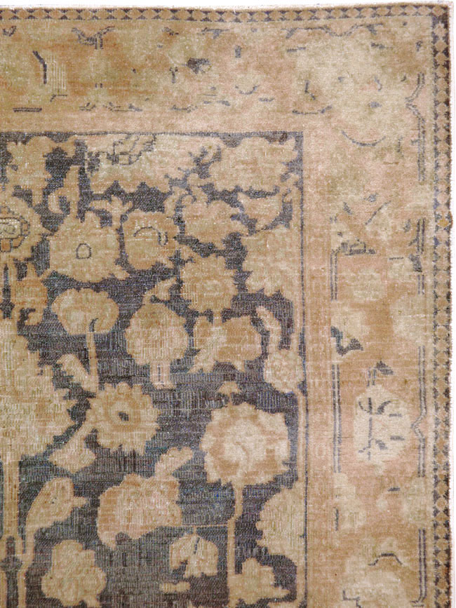 Antique Indian Agra Carpet, No.13970 - Staging