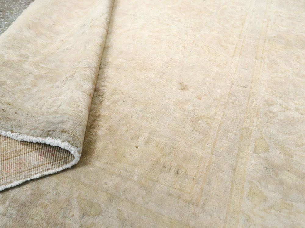 Vintage Turkish Sivas Rug, No.13976 - Staging