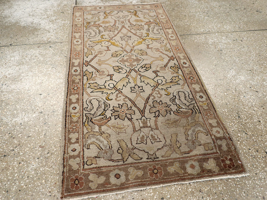 Antique Indian Lahore Rug, No.13977 - Staging