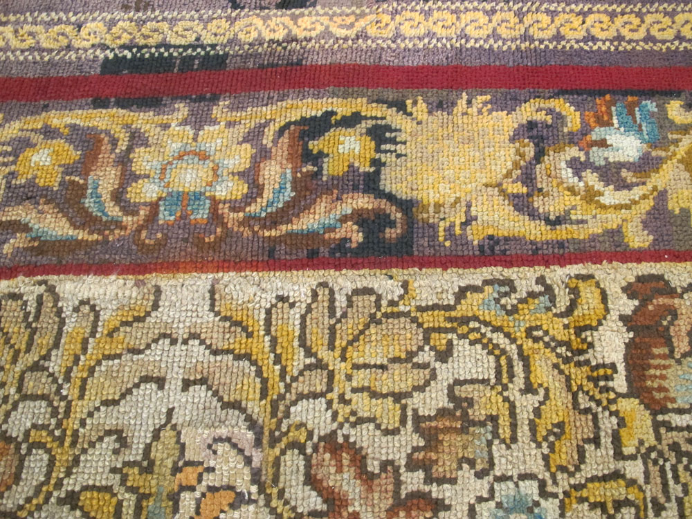 Vintage Irish Donegal Accent Carpet, No.13979 - Staging