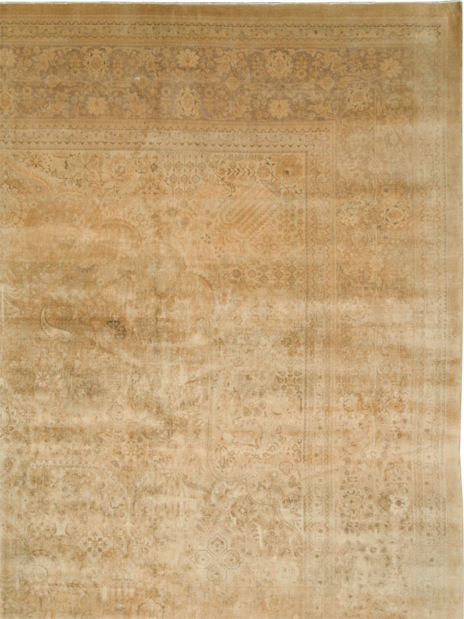 Antique Persian Tabriz Carpet, No.13986 - Staging