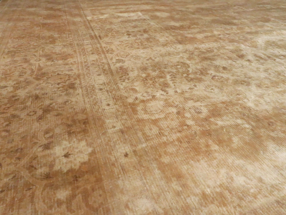 Antique Persian Tabriz Carpet, No.13986 - Staging