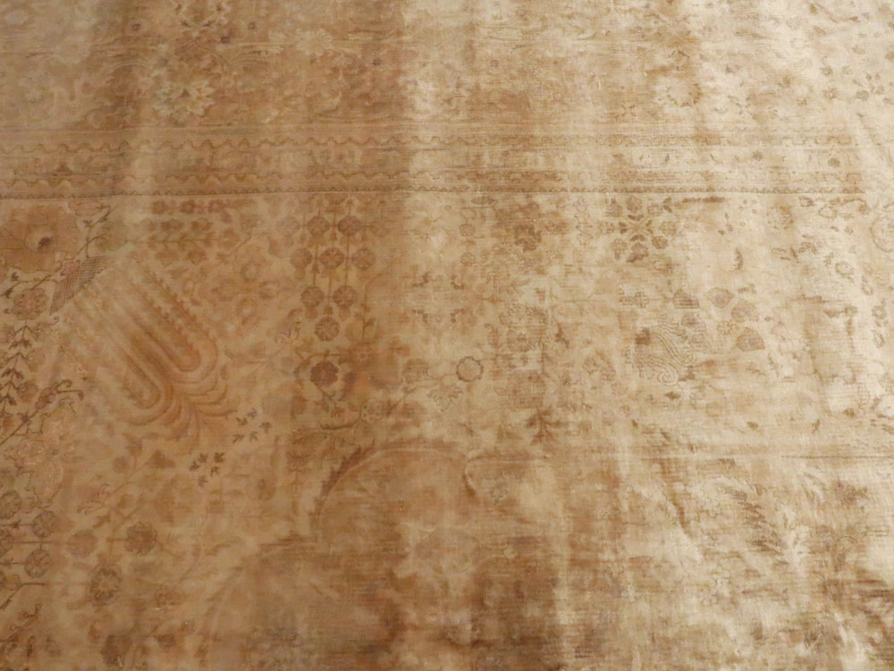 Antique Persian Tabriz Carpet, No.13986 - Staging
