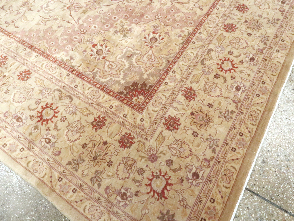 Vintage Persian Tabriz Carpet, No.13991 - Staging