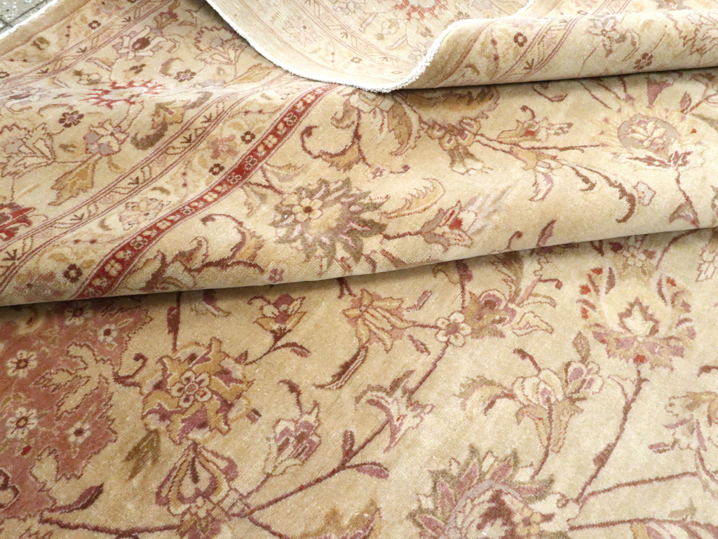 Vintage Persian Tabriz Carpet, No.13991 - Staging