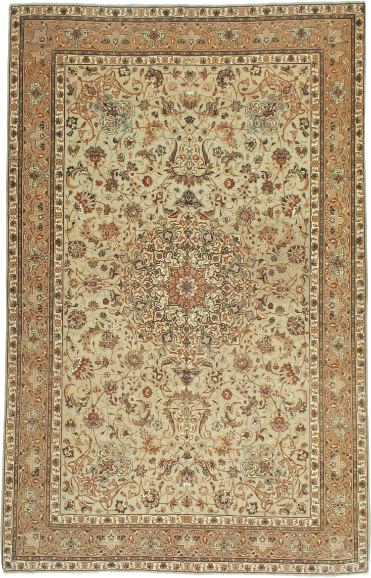 Vintage Persian Tabriz Carpet, No.13995 - Staging