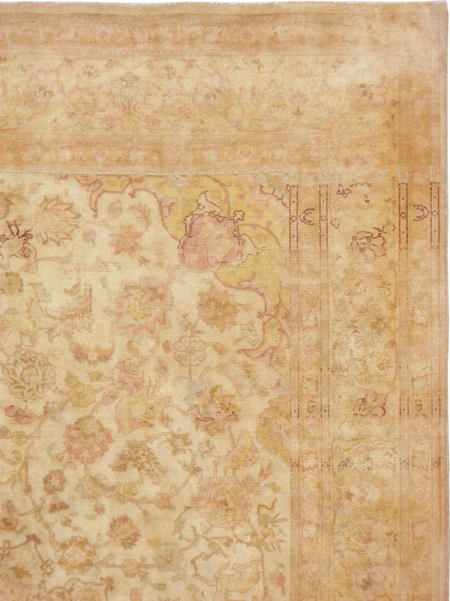 Vintage Persian Tabriz Carpet, No.13998 - Staging