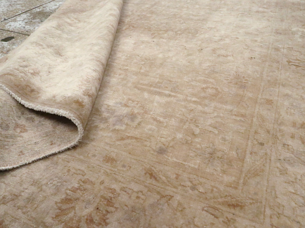 Vintage Persian Tabriz Carpet, No.14003 - Staging