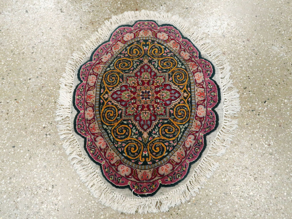 Vintage Persian Tabriz Oval Carpet (Pair: 1 of 2), No.14005 - Staging