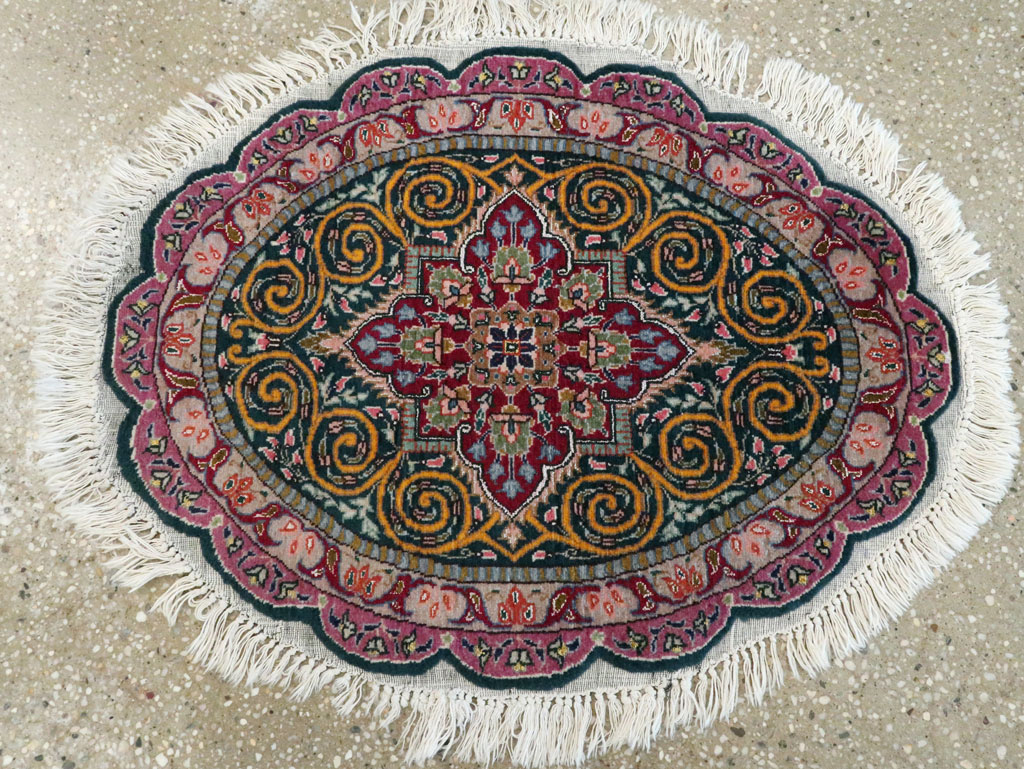 Vintage Persian Tabriz Oval Carpet (Pair: 2 of 2), No.14006 - Staging