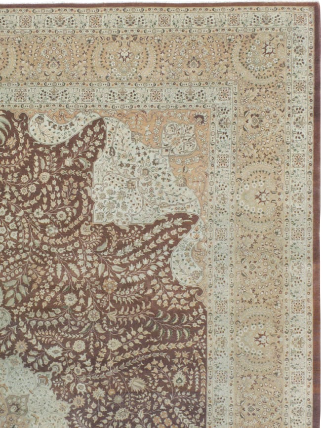 Vintage Persian Tabriz Carpet, No.14011 - Staging