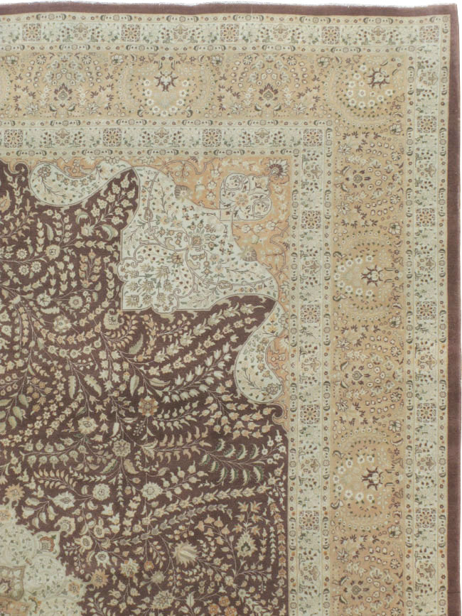 Vintage Persian Tabriz Carpet, No.14011 - Staging