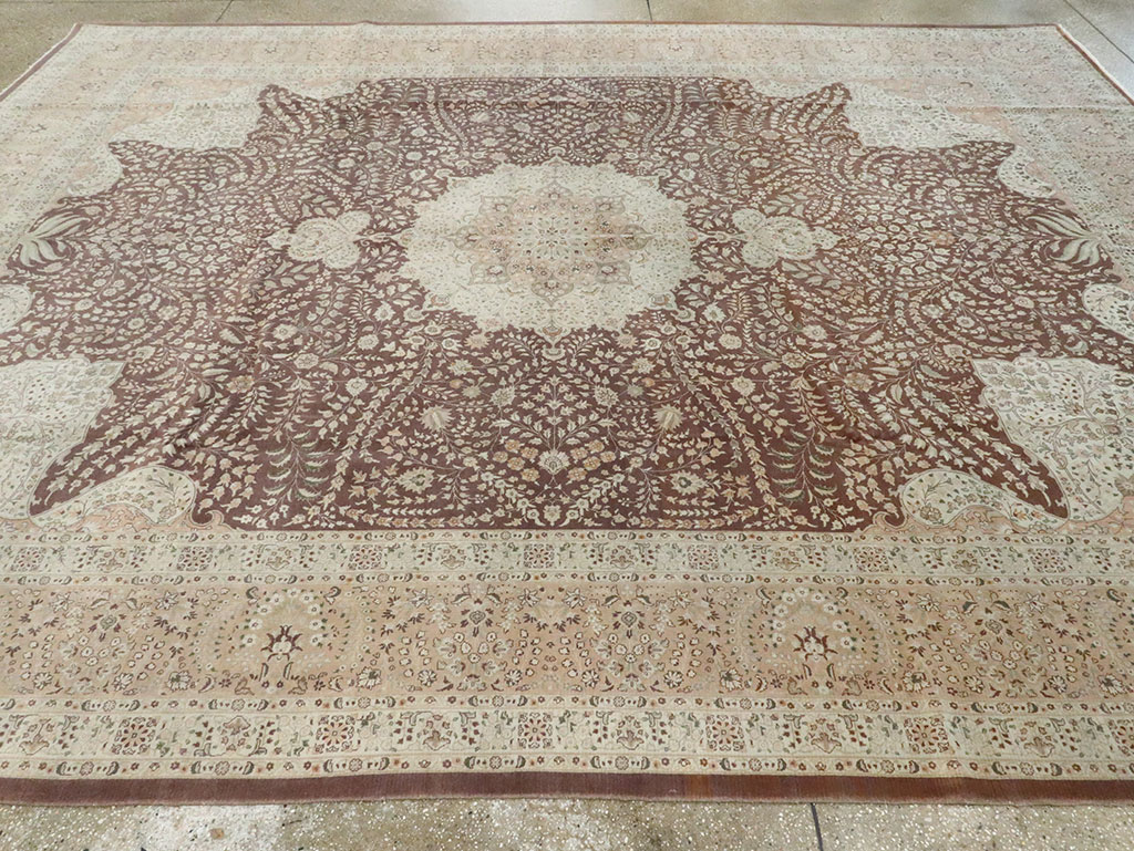 Vintage Persian Tabriz Carpet, No.14011 - Staging