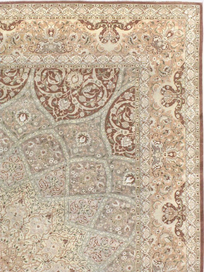 Vintage Persian Tabriz Carpet, No.14064 - Staging