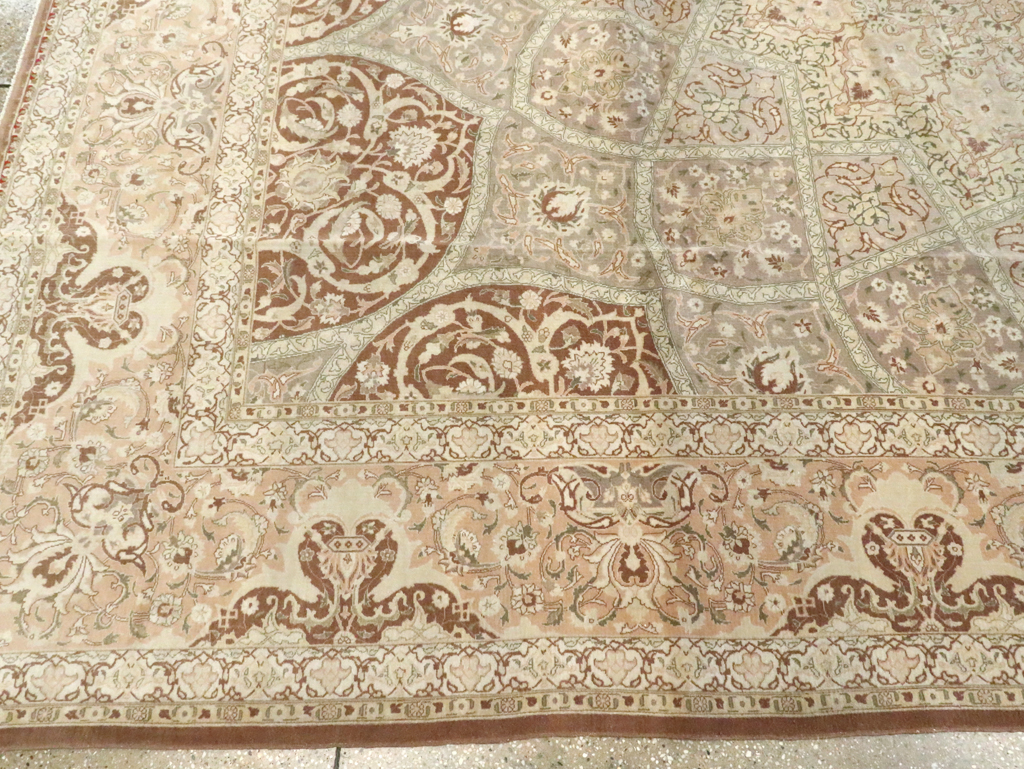 Vintage Persian Tabriz Carpet, No.14064 - Staging