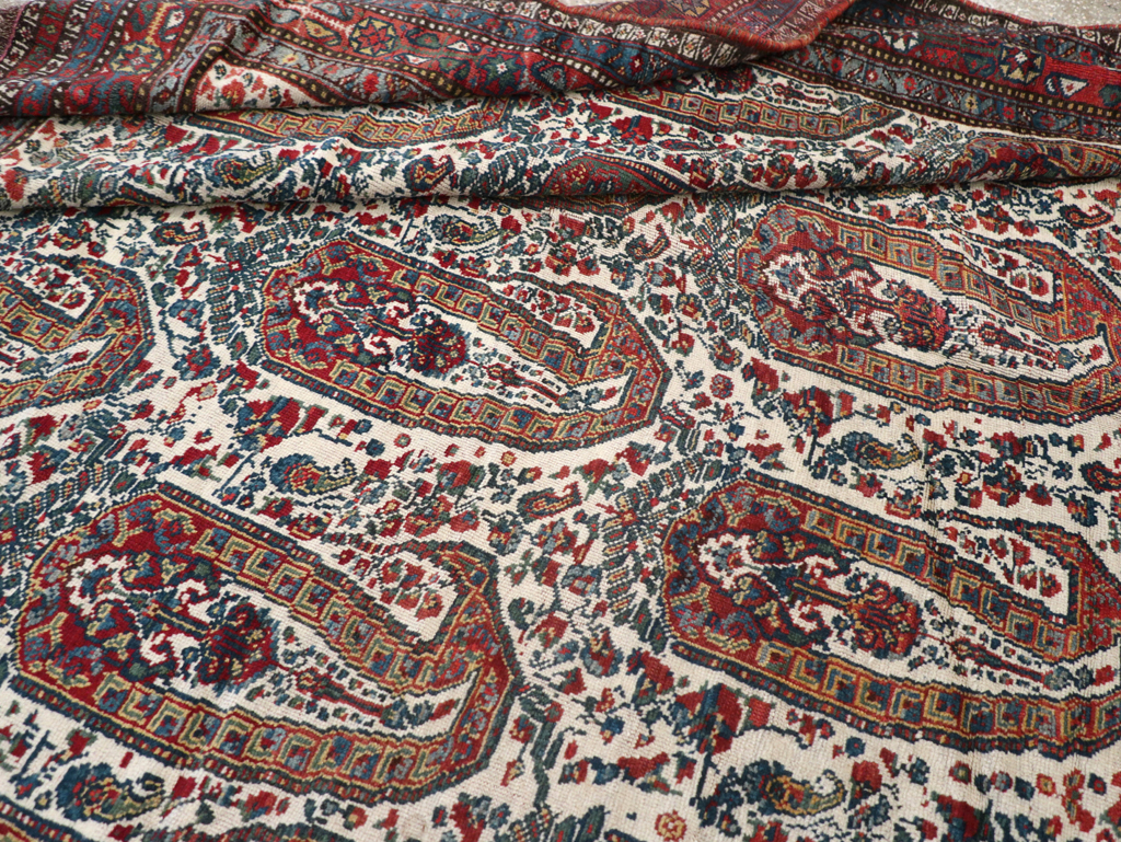 Antique Persian Shiraz Carpet, No.14137 - Staging