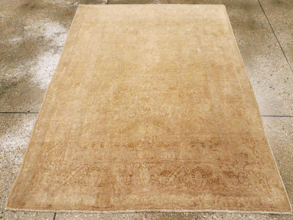 Vintage Persian Tabriz Rug, No.14141 - Staging