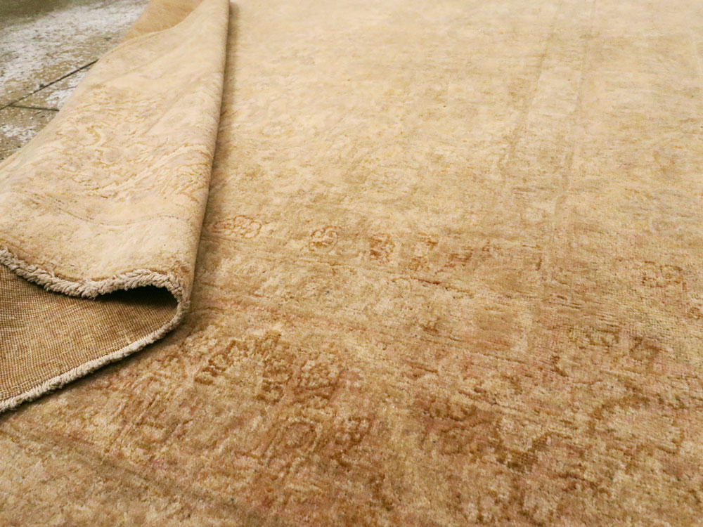 Vintage Persian Tabriz Rug, No.14141 - Staging