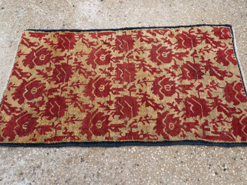 Antique Persian Tabriz Rug, No.14159 - Staging