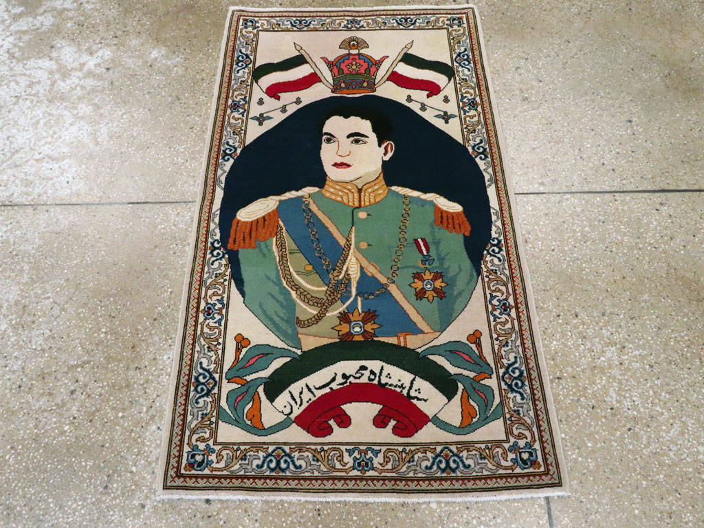 Vintage Persian Kashan Pictorial Rug, No.14170 - Staging