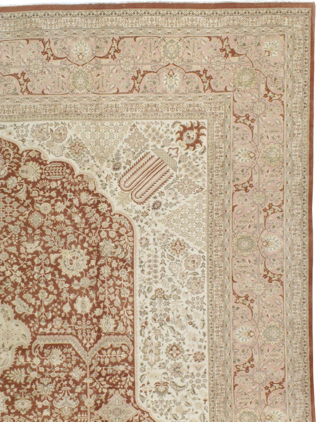 Vintage Persian Tabriz Carpet, No.14173 - Staging