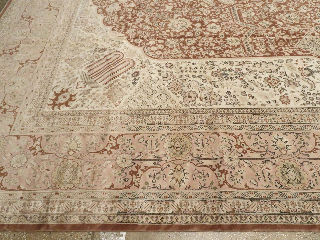 Vintage Persian Tabriz Carpet, No.14173 - Staging