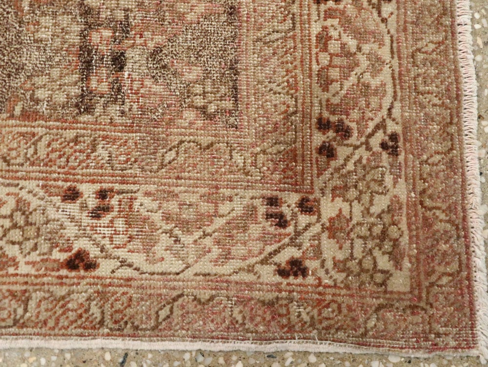 Antique Persian Tabriz Hagi Jalili Rug, No.14180 - Staging