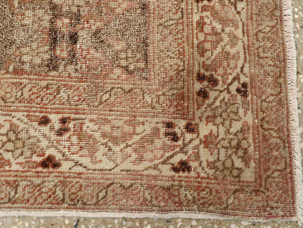 Antique Persian Tabriz Hagi Jalili Rug, No.14180 - Staging