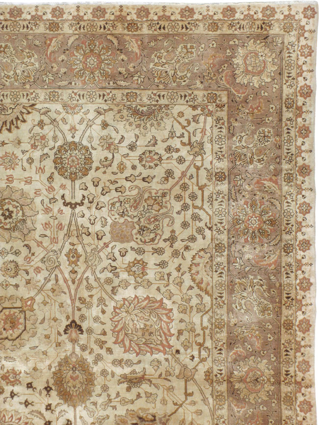 Vintage Persian Tabriz Carpet, No.14183 - Staging