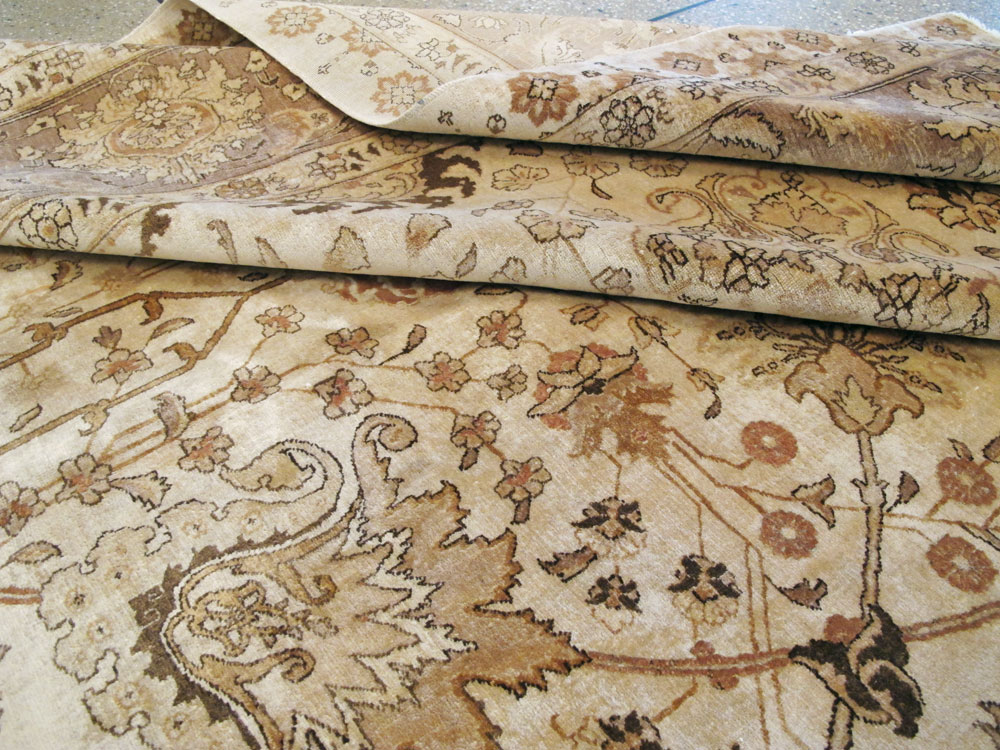 Vintage Persian Tabriz Carpet, No.14183 - Staging