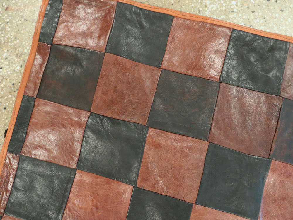 Vintage Italian Leather Art Deco Rug, No.14184 - Staging