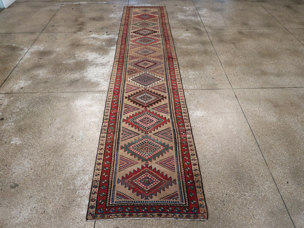 Antique Persian Serab Runner, No.14219 - Staging