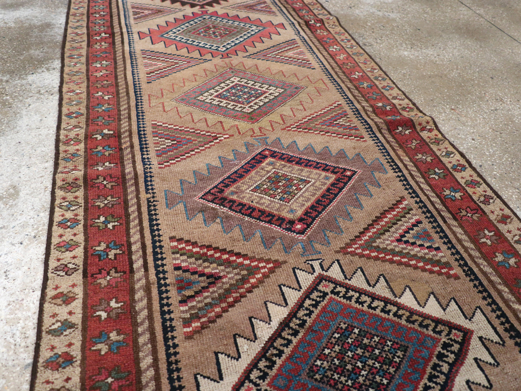 Antique Persian Serab Runner, No.14219 - Staging