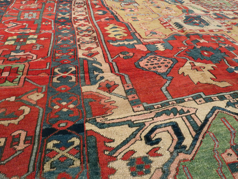 Antique Persian Heriz Carpet, No.14272 - Staging
