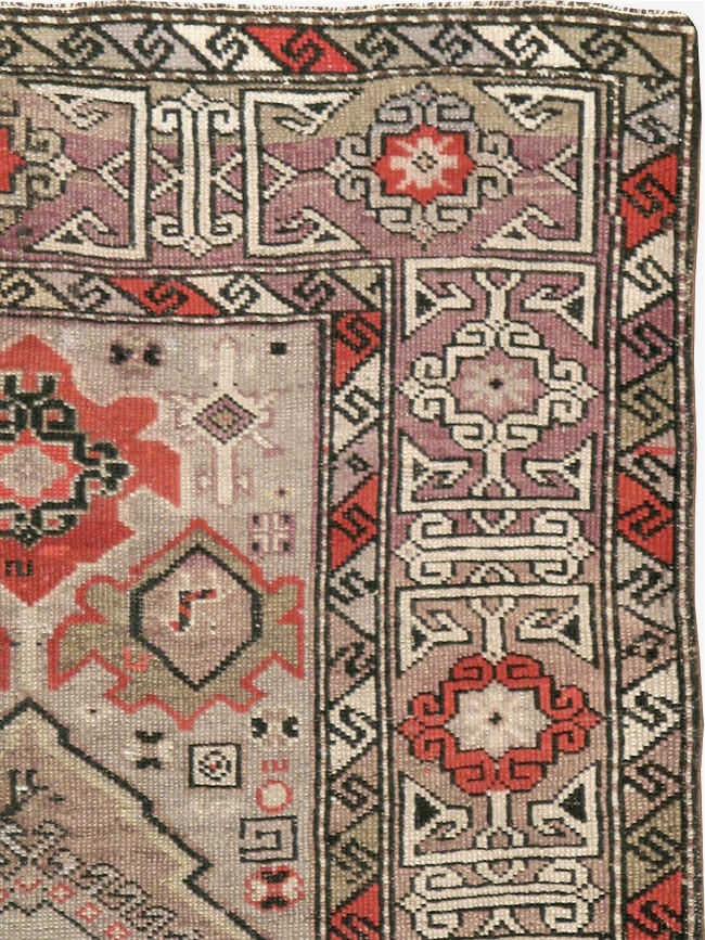 Antique  Caucasian Kazak Rug, No.14297 - Staging