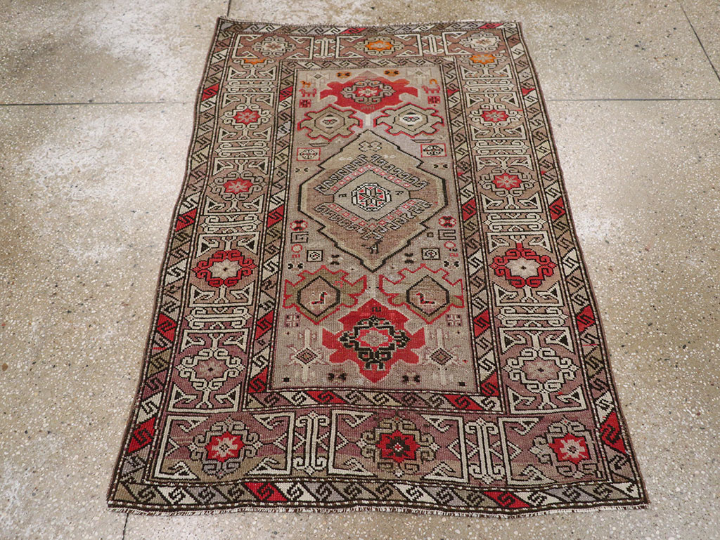 Antique  Caucasian Kazak Rug, No.14297 - Staging