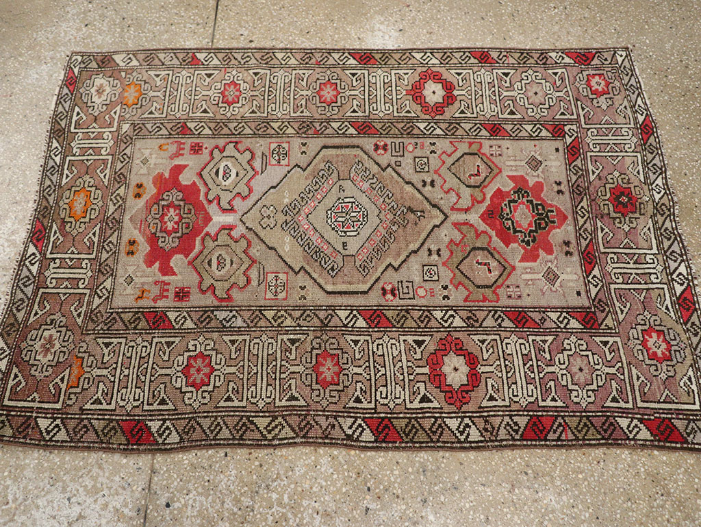 Antique  Caucasian Kazak Rug, No.14297 - Staging