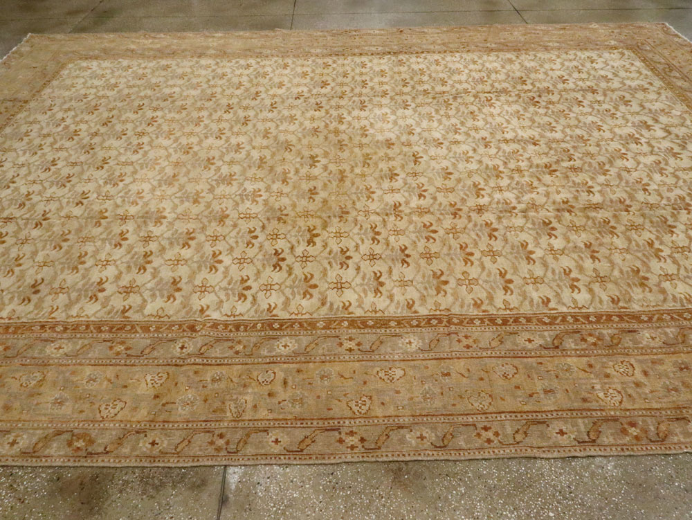 Antique Indian Agra Carpet, No.14300 - Staging