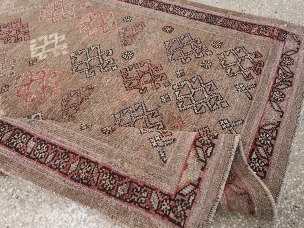 Antique Persian Kurd Rug, No.14330 - Staging
